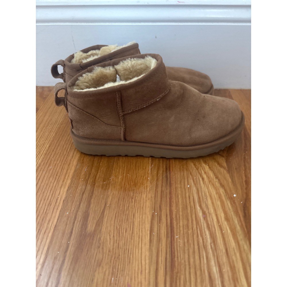 UGG Classic Ultra Mini Chestnut Suede Sheepskin Ankle Boots Womens 9 Brown